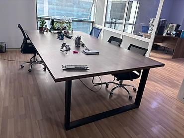 ofis stullar: Düz masa, Siyirməsiz, Teksturalı laminat — 1