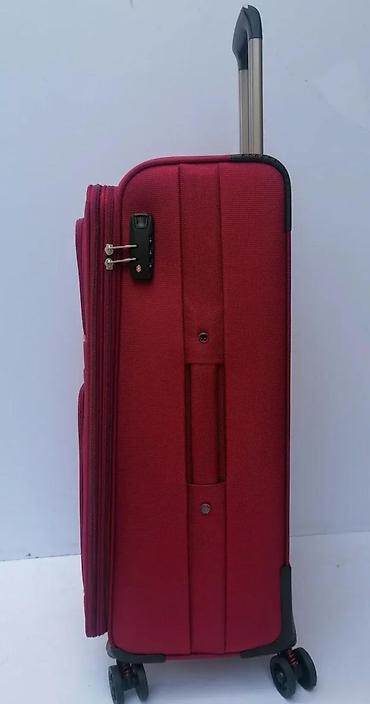 Putni koferi i torbe: Veliki putni kofer na točkiće – tekstilni, crvene boje - Prostrana — 12