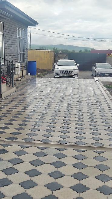 продается дом жалал абад: 4 комнаты, 135 м², 7 соток, Кунтуу, Собственник — 7