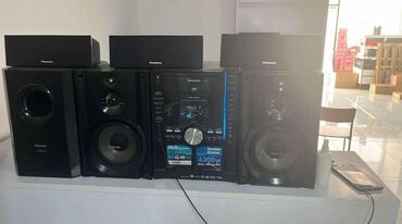 Dinamiklər və kolonkalar: Panasonic tərəfindən istehsal olunan bu audio sistemi evdə və ya