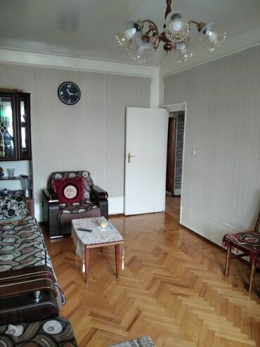 Köhnə tikili: Bakı, 3 otaqlı, Köhnə tikili, m. Xalqlar Dostluğu, 80 kv. m -da lalafo.az — 1 Köhnə tikili: Bakı, 3 otaqlı, Köhnə tikili, m. Xalqlar Dostluğu, 80 kv. m — 1