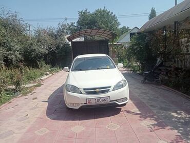 движок на пассат: Daewoo Gentra: 2013 г., 1.5 л, Механика, Бензин, Седан