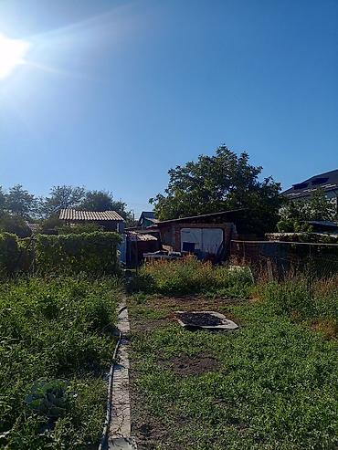 сити парк ош: Продаю дом. ул. Алма Атинская по трассе, первая линия. 8 соток, длина — 7