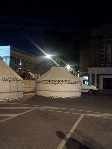 Аренда юрт: Аренда юрты, Каркас Деревянный, 75 баш, С полом, Стол, Стулья — 6