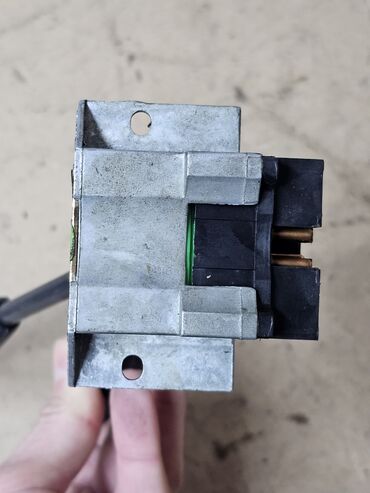 Другие детали электрики авто: Переключатель подрулевой правый ford taunus / escort / capri — 11