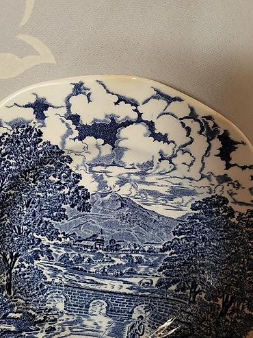 Ostali antikviteti: Engleski tanjiri Crown Ducal iz 70ih. Engleski desertni tanjiri bez — 11