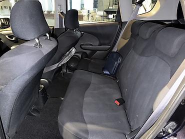 титан на фит: Honda Fit: 2010 г., 1.5 л, Автомат, Бензин, Хэтчбэк — 8