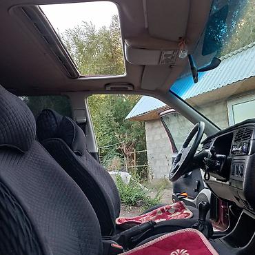 Volkswagen: Volkswagen Vento: 1995 г., 1.8 л, Механика, Бензин, Седан — 3