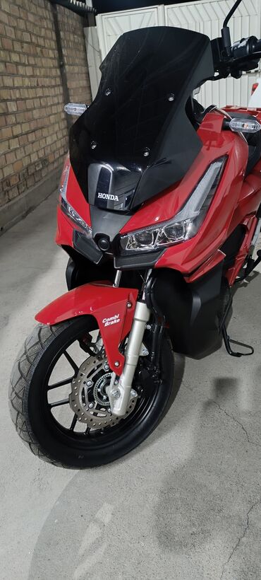 эндуро 200 куб: Скутер Honda, 180 куб. см, Бензин, Новый