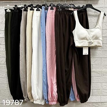 Kompleti: Siroke lagane pantalone+top 2600 din 
Velicine od s do l — 1