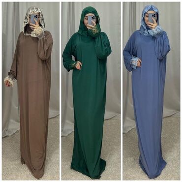 другая женская одежда: Намазник + жайнамаз =1600сом в подарок электронный таспих и мисвак