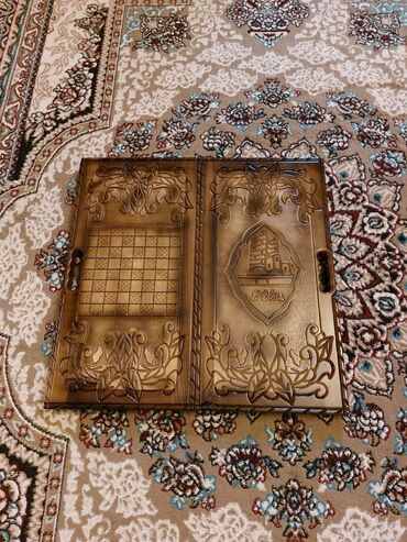 Nərdlər: Taxta nərd-şahmat lövhəsi - Material: massiv taxta, yandırma və — 1