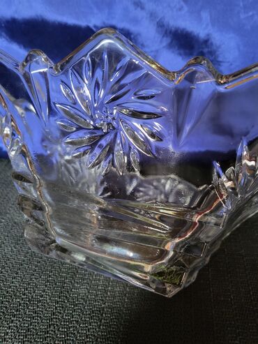 Kompleti posuđa: Cinija presovano staklo,za voce itd,80te. Cinija perfektna sve na na lalafo.rs — 8 Kompleti posuđa: Cinija presovano staklo,za voce itd,80te. Cinija perfektna sve na — 8