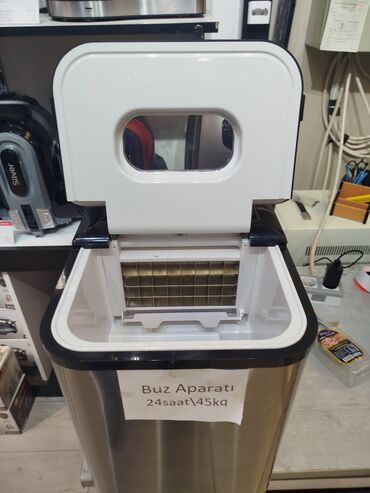 İçki texnikası: Buz aparatı Gün ərzində 40-45kq buz verir 15-20dəqədə 32 ədəd buz 3