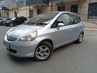 mini ev: Honda Fit: 2003 г., 1.3 л, Вариатор, Бензин, Хэтчбэк — 2