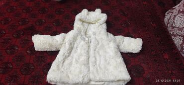 детская одежда пальто в Кыргызстан | ПАЛЬТО: Пальто детское 3м-1годик один раз одето