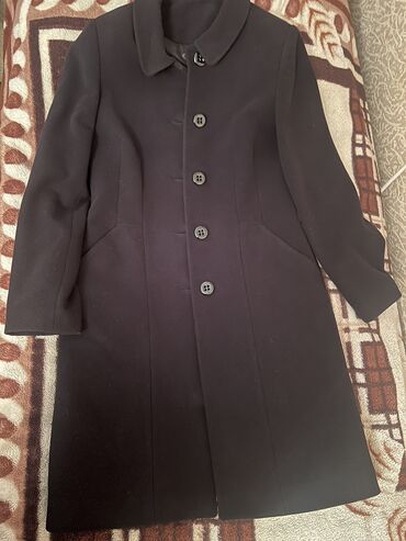 бежевое мужское пальто: Пальто 46-48 размер