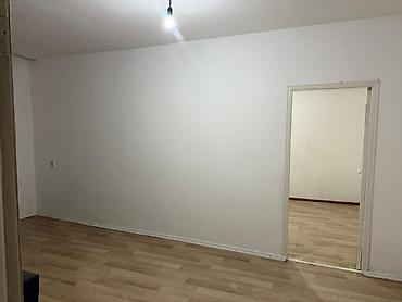 сдаётся квартира айни: 2 комнаты, 54 м², Городская больница №4 (ул. Айни) 104 серия, 3 этаж, Косметический ремонт — 2