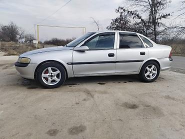 Opel: Opel Vectra: 1.6 l | 1998 il 357152 km Sedan — 2