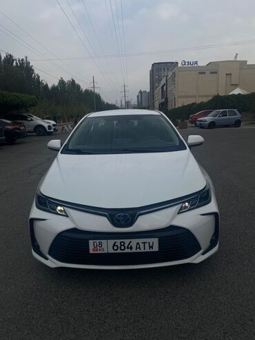 электро автомобиль купить: Toyota Corolla: 2019 г., 1.8 л, Автомат, Бензин, Седан