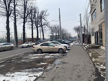 кридит: Продаю 3х этажное здание 243 кв.м., центр! ул. Ю. Абдрахманова — 3