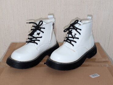 Джинсы: Джинсы, Высокая талия, S — 6