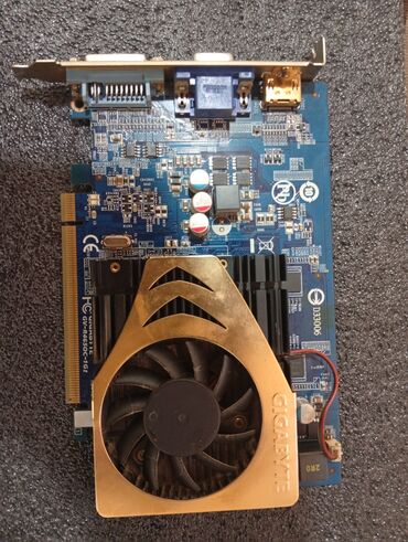 nar limitsiz internet: GIGABYTE GeForce 8500 GT (GV-NX85T256H/variants – etiketi