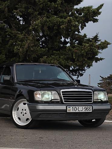curuz: Mercedes-Benz W124: 2 l | 1994 il Sedan — 5