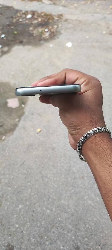 telefon islenmis: Samsung Galaxy A24 4G, 128 GB, rəng - Gümüşü, İki sim kartlı — 3