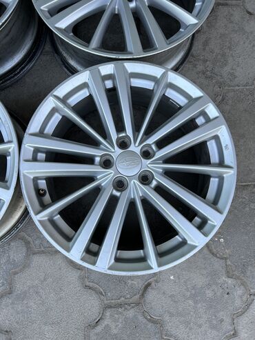 Диски: Литые Диски R 17 Subaru, Комплект, отверстий - 5, Б/у — 5