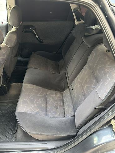 Opel: Opel Vectra: 2 l | 1996 il 266000 km Sedan — 10