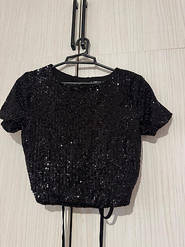 Kokteyl donlar: Qadın paltarları dəsti 1) Qara qipurlu don - Rəng: qara - Material — 6