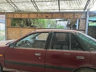 cls 55: Mazda 626: 1990 г., Механика, Бензин, Седан — 3