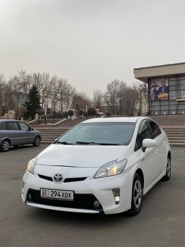 спринтер ключ: Toyota Prius: 2013 г., 1.8 л, Автомат, Гибрид, Хэтчбэк