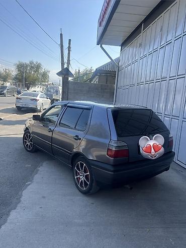 Volkswagen: Volkswagen Golf: 1993 г., 1.8 л — 2
