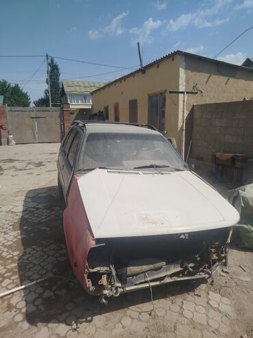 сиденья голф: Кузов автомобиля Volkswagen Golf III Variant, представленный в виде