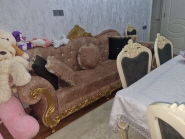 malaziya masa ve oturacaq: İşlənmiş, Komod, Masa və oturacaqlar, Divan, Kredit yoxdur, Malayziya