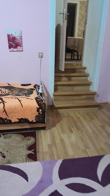 lokbatan evlər: Gəncə şəhərinin mərkəzində,Aqrar,APİ universiteti,Tibb kollecinə — 4