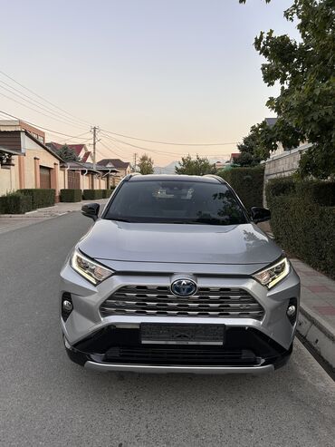 Toyota: Toyota RAV4: 2022 г., 2.5 л, Автомат, Гибрид, Кроссовер