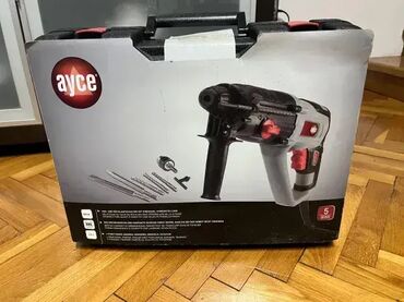 Električne bušilice: Kvalitetna vibraciona bušilica-čekić; Snaga 800W; Prihvat SDS; Sa — 6