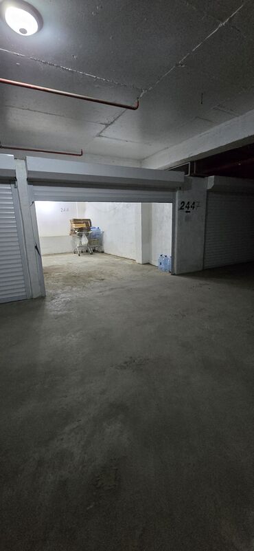 osilograf satilir: 28 kv. m, 4 * 8 * 4 Beton
