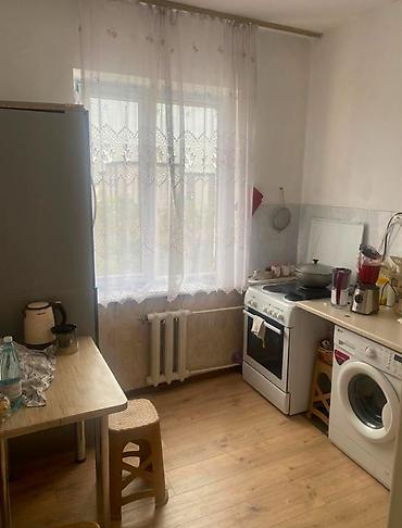 105: 2 комнаты, 50 м², 8 мкр 105 серия, 5 этаж, Косметический ремонт — 5