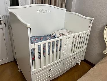 Beşiklər: Oğlan və qız üçün, Yeni, Dördbucaq, Beşik, Matras ilə, Yellənmə mexanizmsiz — 3