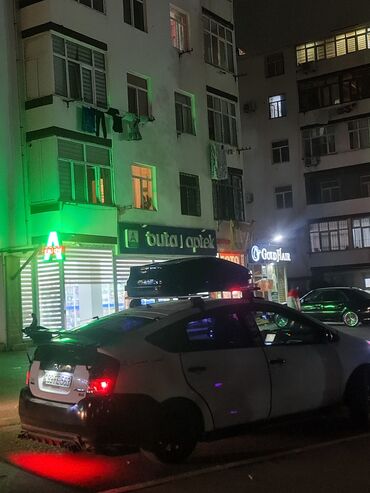 Toyota: Toyota Prius: 1.5 l | 2008 il Hetçbek — 10