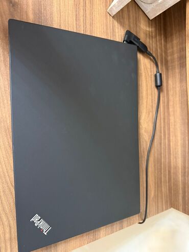Masaüstü kompüterlər və iş stansiyaları: Lenovo ThinkPad T14 noutbuku - Model: ThinkPad T14 (Lenovo) -
