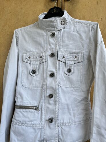 ag koynekler qadin ucun: Женская куртка S (EU 36), цвет - Белый