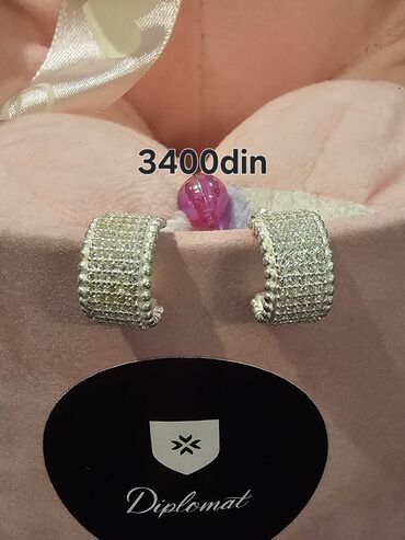 Minđuše: Srebrni nakit – više modela - Srebrne minđuše sa prozirnim cirkonima na lalafo.rs — 29 Minđuše: Srebrni nakit – više modela - Srebrne minđuše sa prozirnim cirkonima — 29