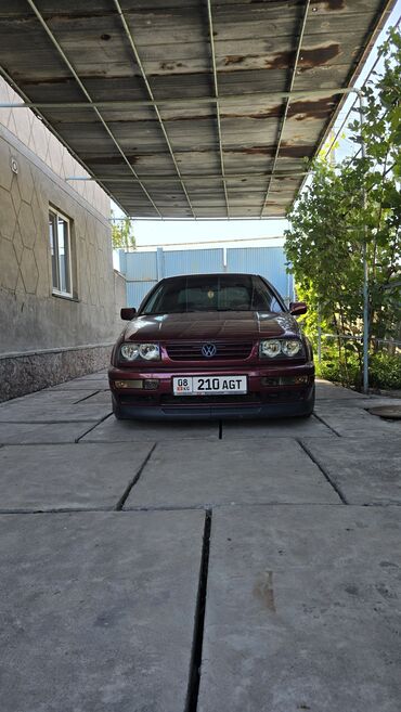шины на венто: Volkswagen Vento: 1993 г., 2.8 л, Механика, Бензин, Седан