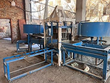 Другое оборудование для производства стройматериалов: Вибропресс линия для производства стеновых материалов Комплект — 1