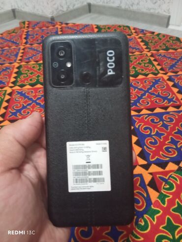 телефон мекен: Poco C40, түсү - Кара